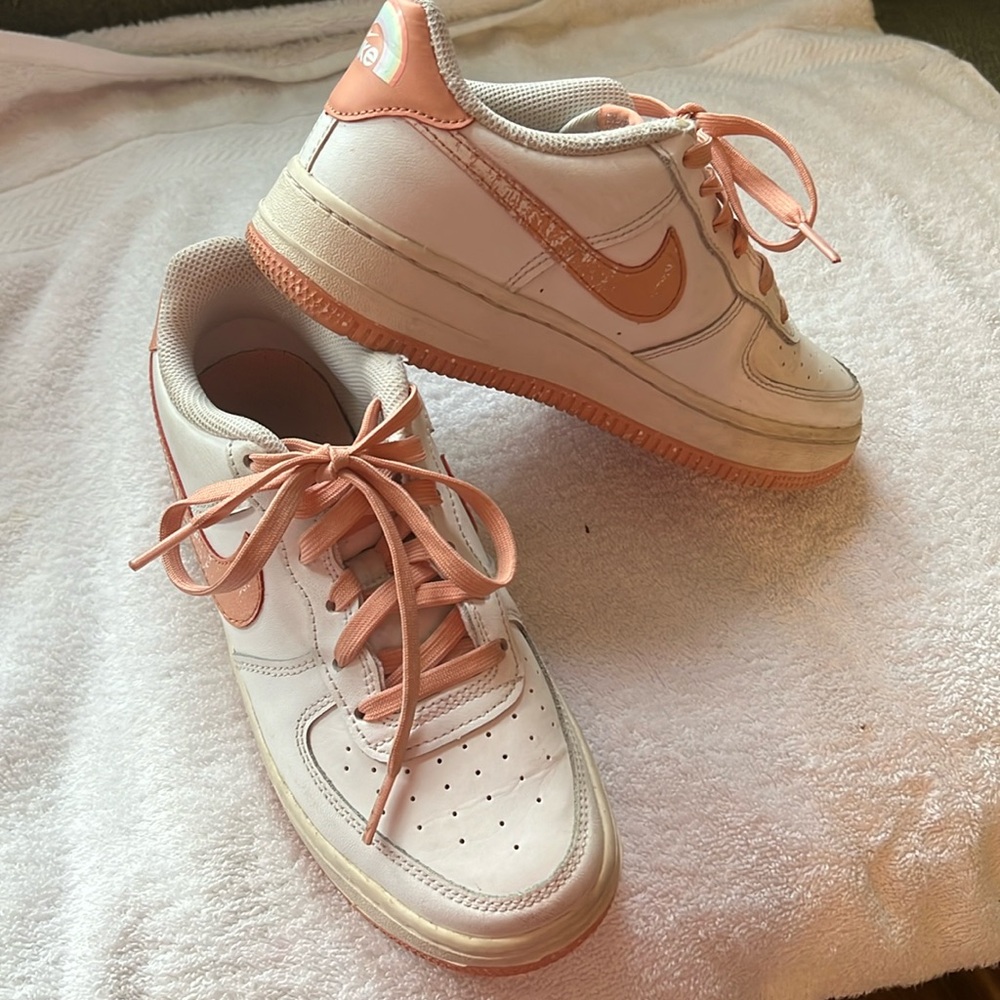 Nike Air Force 1 lov LV8 White Madder Root pink